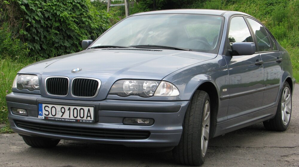BMW3_1.JPG