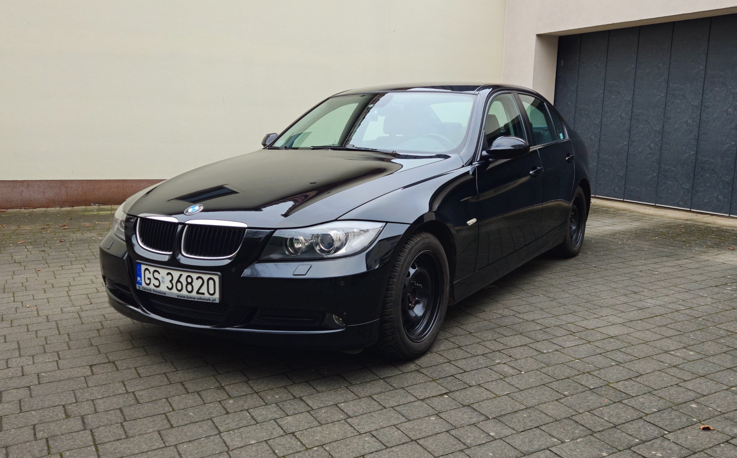 Sprzedam E90 318i 2007, 134166km, pierwszy właściciel